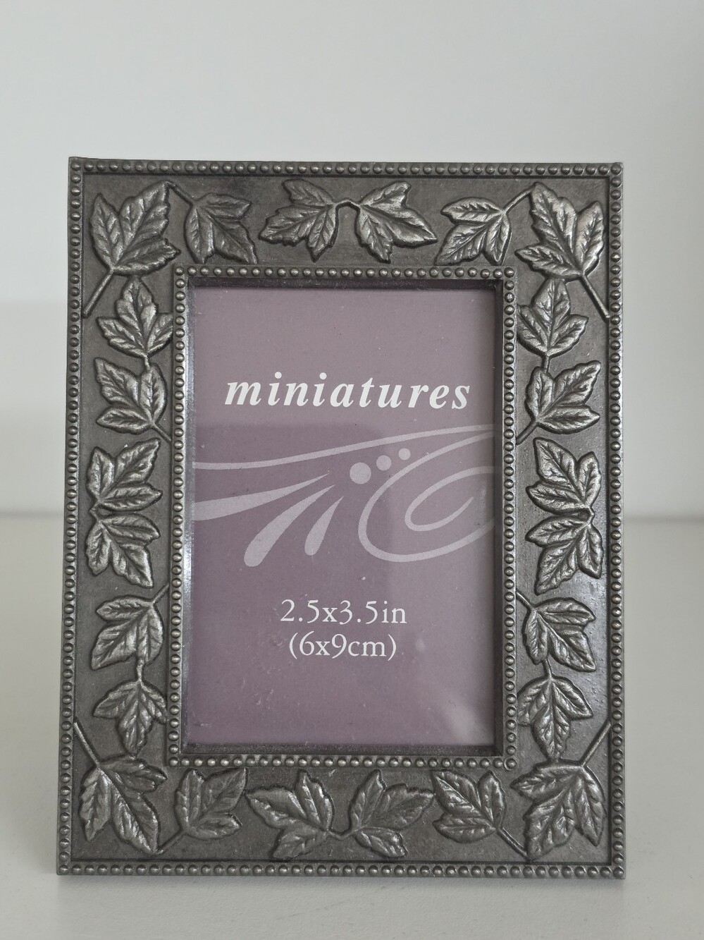 Studio Decor Pewter Mini Botanical Leaf Frame